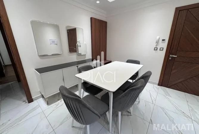 LUXURIOUS FF APT 2 BR | SEA VIEW - Image 3