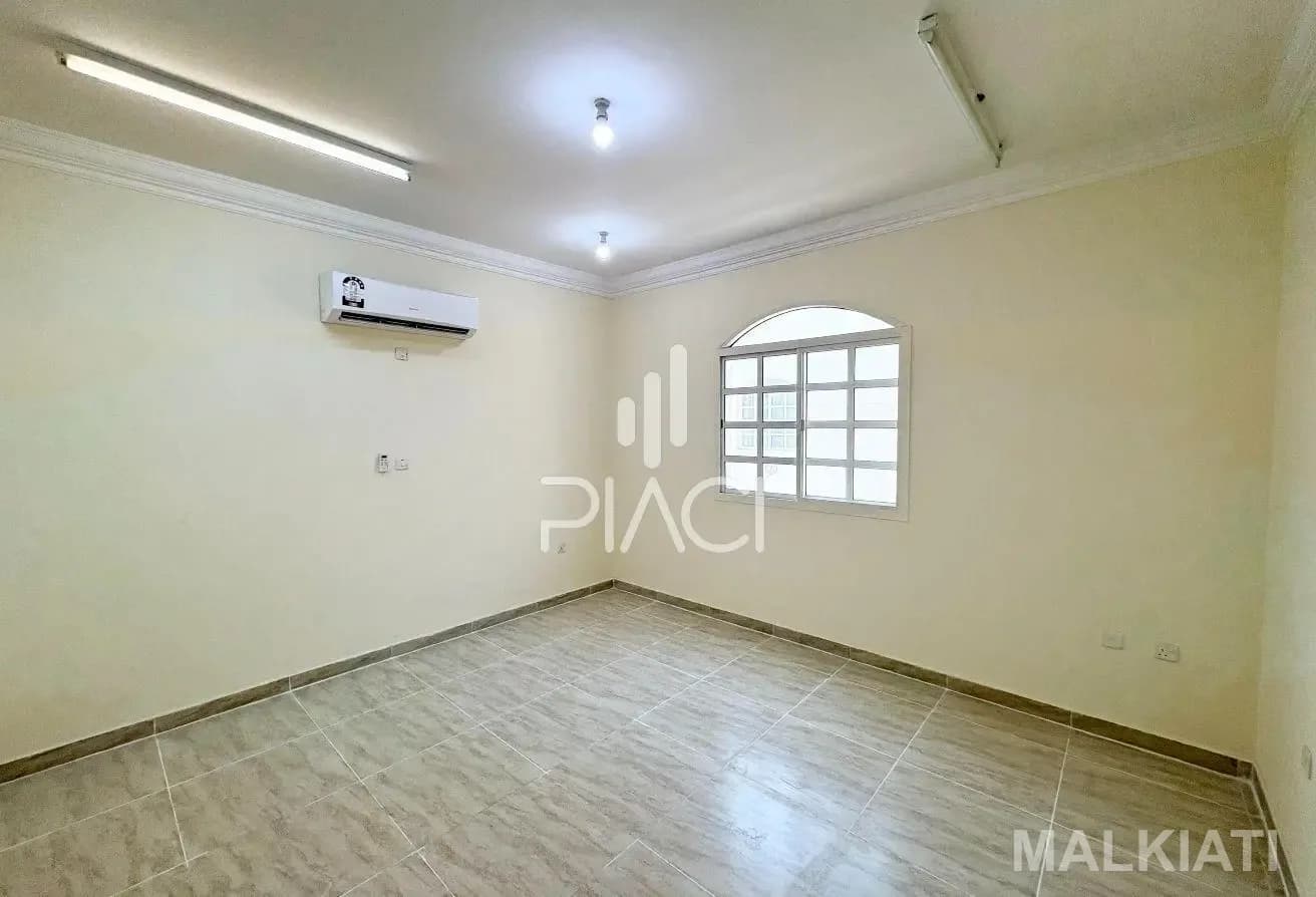 SPACIOUS UNFURNISHED 5 BR COMPOUND VILLA - Image 3