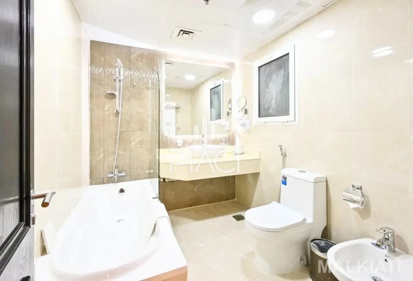 Luxury Furnished 3BHK | Hotel Living | Bills Inc - Image 5
