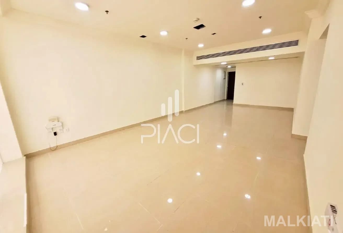 3BHK Unfurnished | Near Corniche and Metro