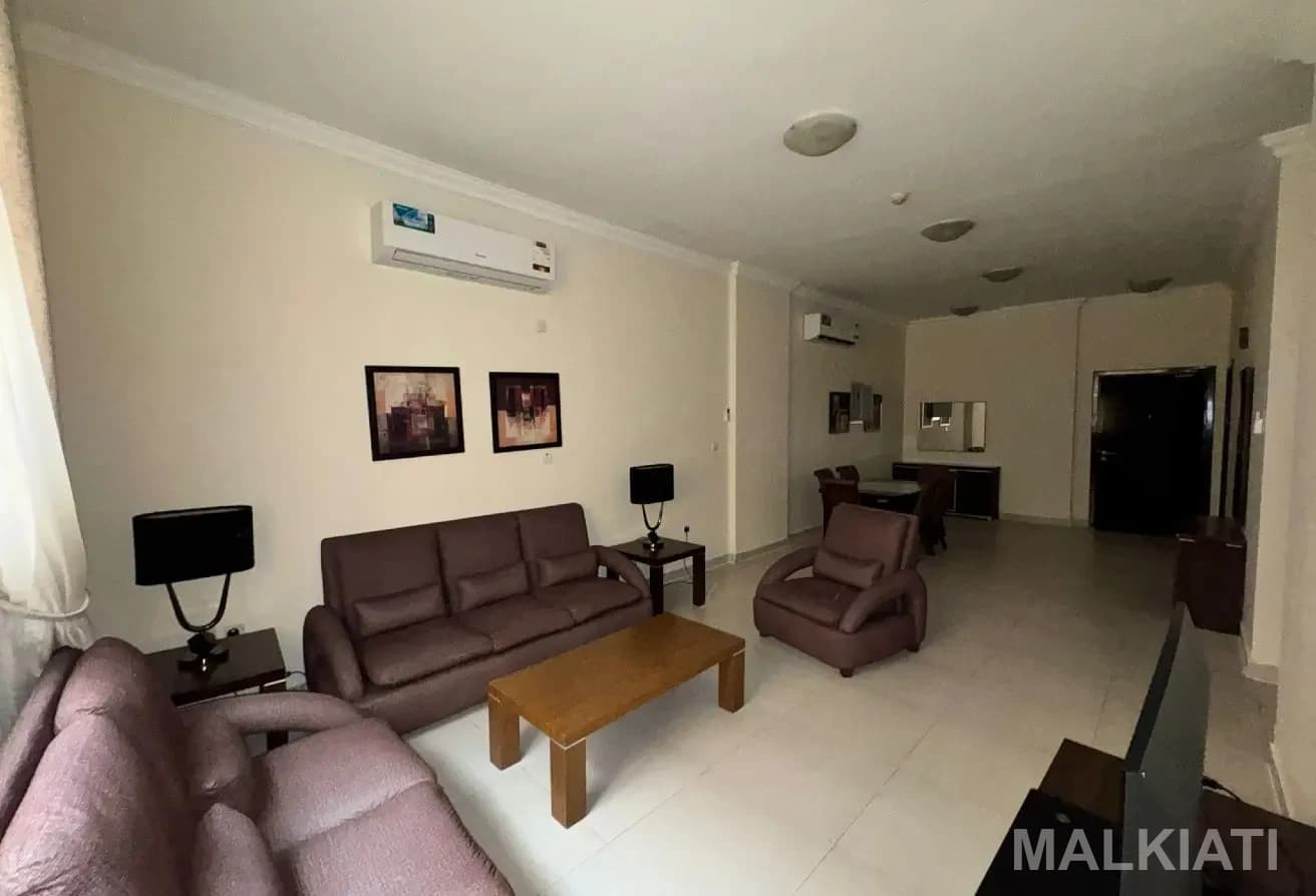 Furnished Apartment| 02 Bedrooms| Al Nasr area - Image 2