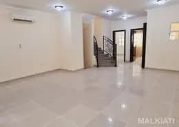6 Bed | 5 Bath | Compound villa | Al Gharaffa - Image 2