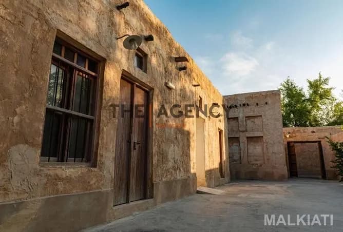 Luxury Hotel Style Palace in Al Wakrah Umm Bashir
