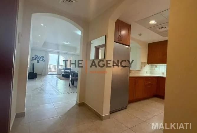 Luxury 1-Bedroom Apartment Porto Arabia