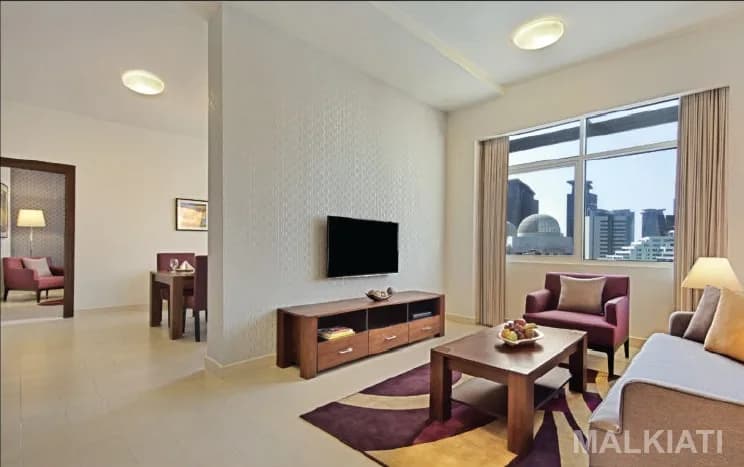 Luxury Seafront Fully Furnished 2 BR Premiere | The Curve Hotel | West Bay | Monthly Contract (1-3 Months) - Image 2