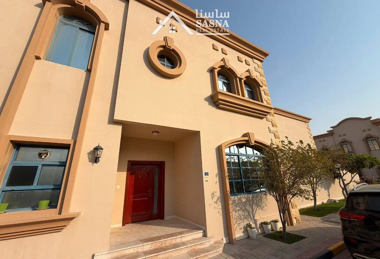 VIBRANT 3BR | POOL, GYM & PARKING | 1 MONTH FREE - Image 2