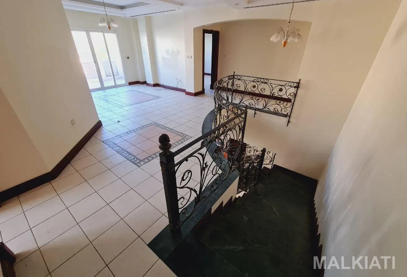 5 Bed | 5 Bath | QAR 18K | Lagoon | Garden | AC - Image 5