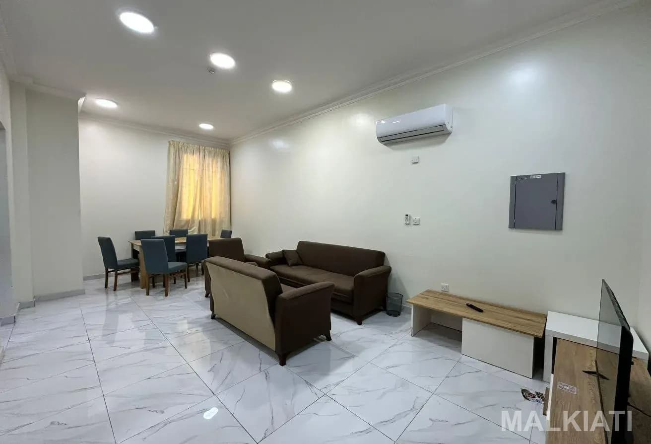 Fully furnished flat| 02 Bedrooms| All-inclusive - Image 2