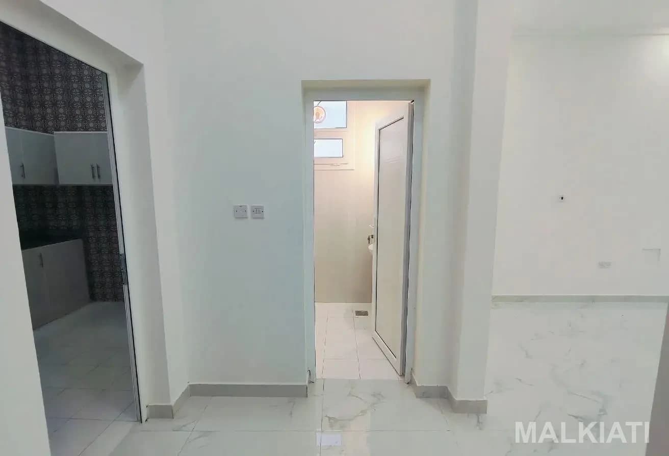 BRAND NEW FLAT| 02 BEDROOMS| FOR STAFF | Al Khor - Image 5