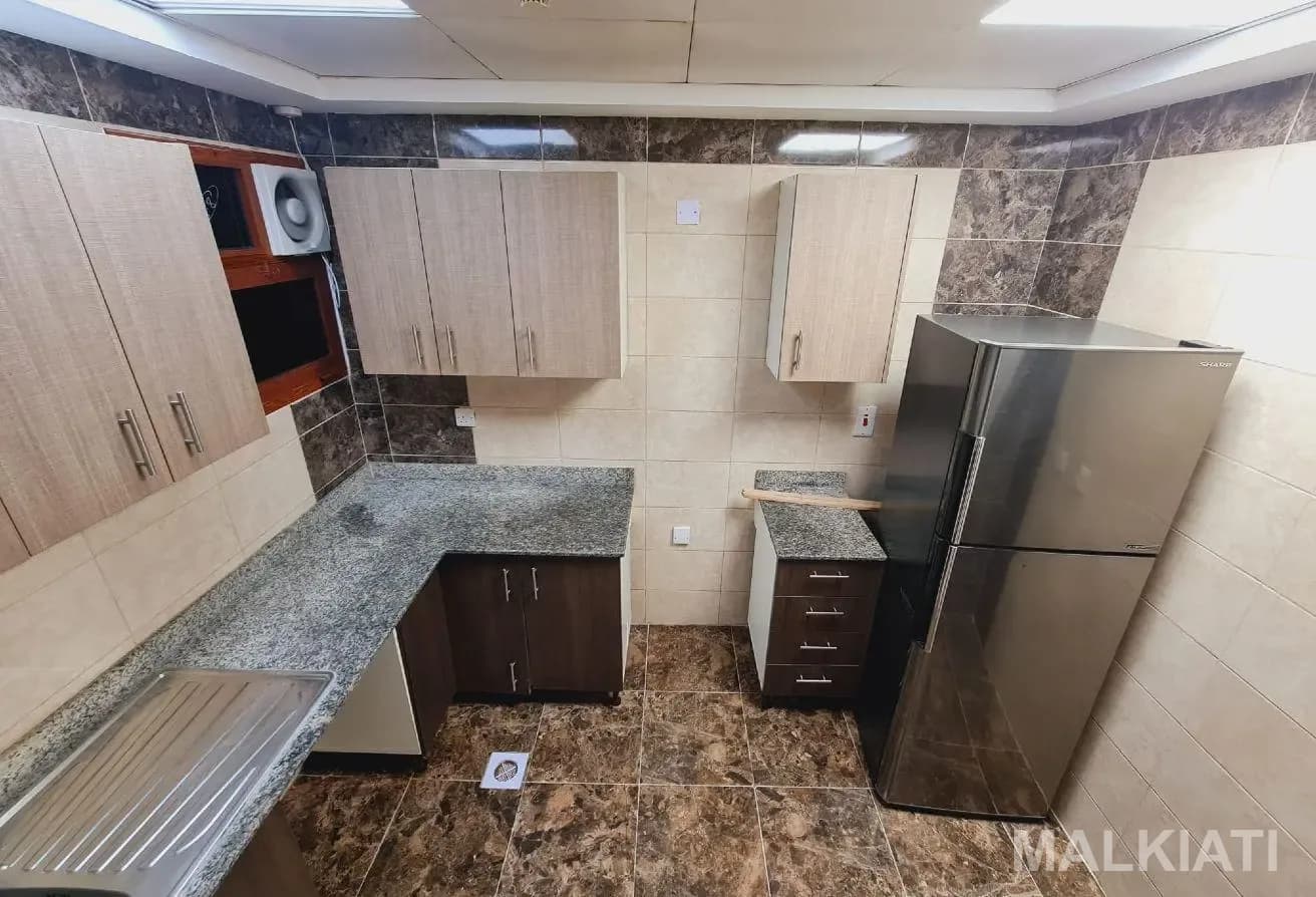 Unfurnished Flat| 02 Beds & 02 Baths| Balcony - Image 4