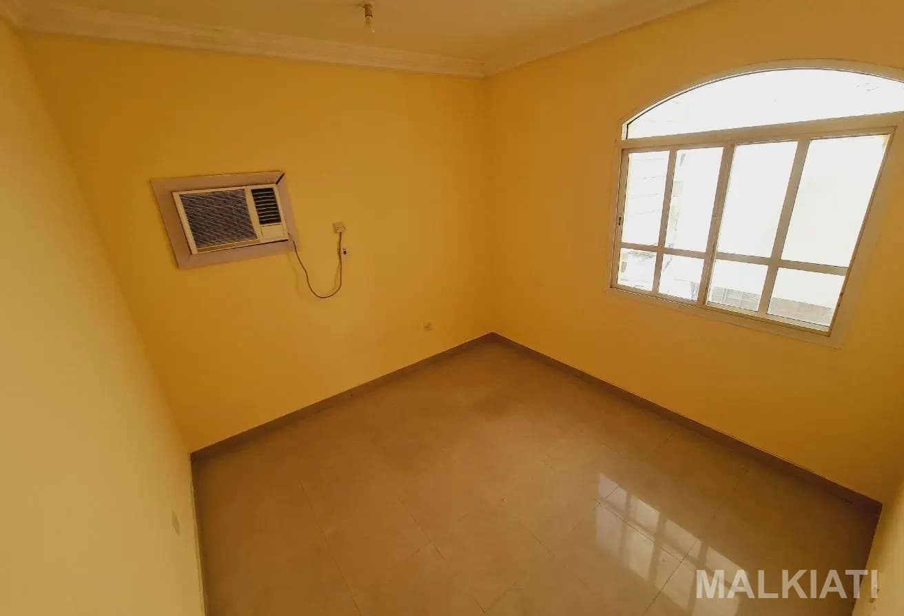 3 Bed | 2 Bath | QAR. 4500 | Bin Omran | Family - Image 3