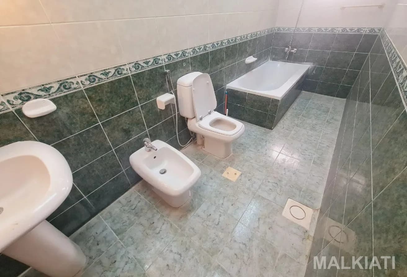 Big Standalone Villa| 03 Master Bedrooms - Image 4