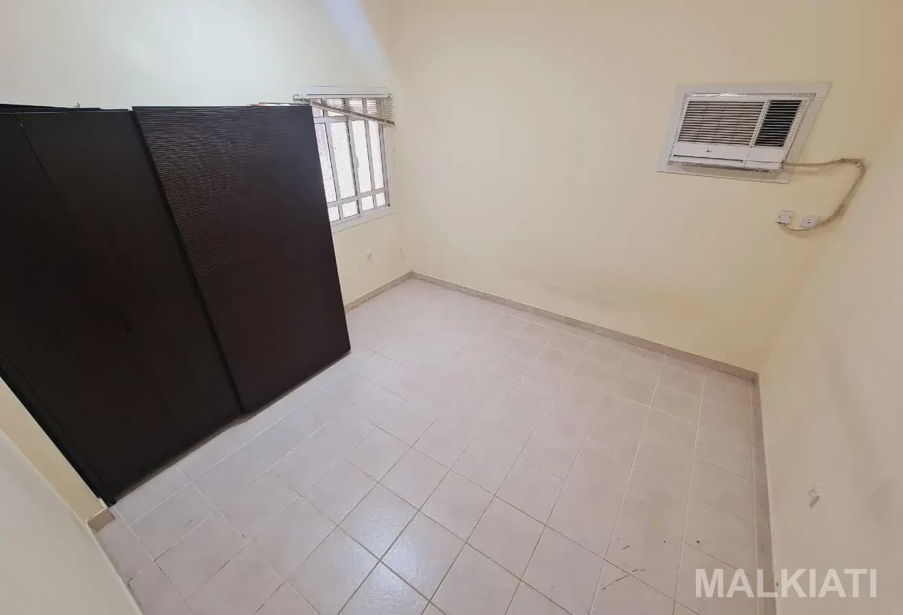 2 BHK | 2 months free | Al Mansoora | QAR 4000 - Image 5