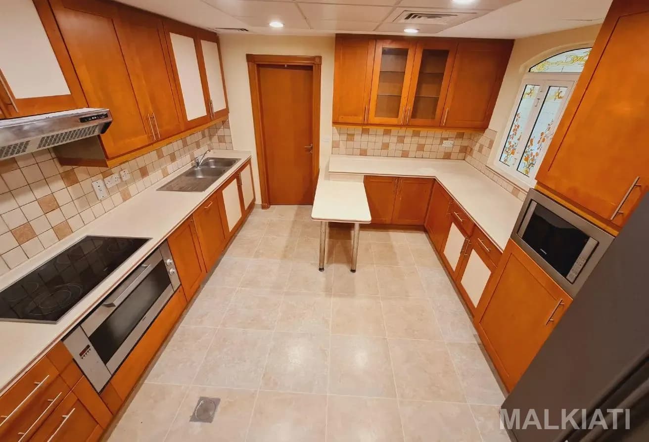 3 Bed | Maidroom | Balcony | Marina view | 13K - Image 4