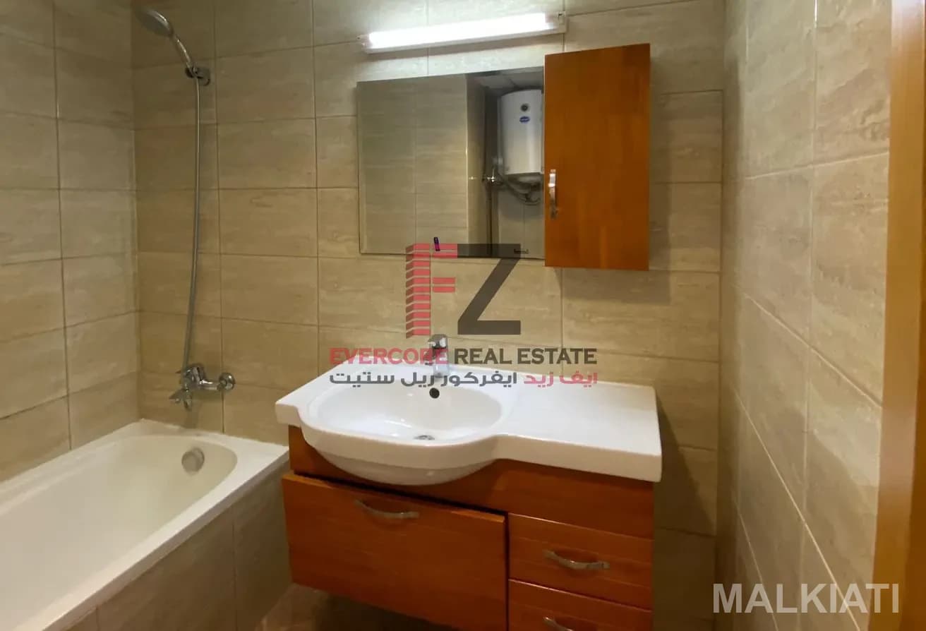 Furnished | Studio | Fox Hills | QAR. 4500 - Image 5