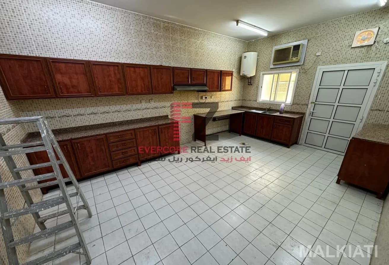 STANDALONE VILLA| UNFURNISHED| 04 + OUTHOUSE - Image 3