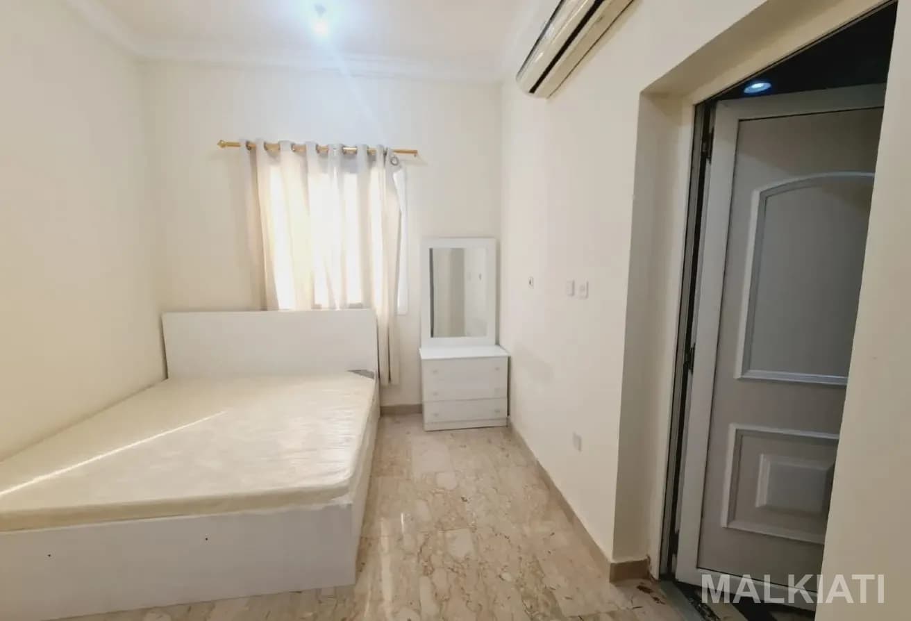Furnished flat| 04 Masters Bedroom| Male Staff