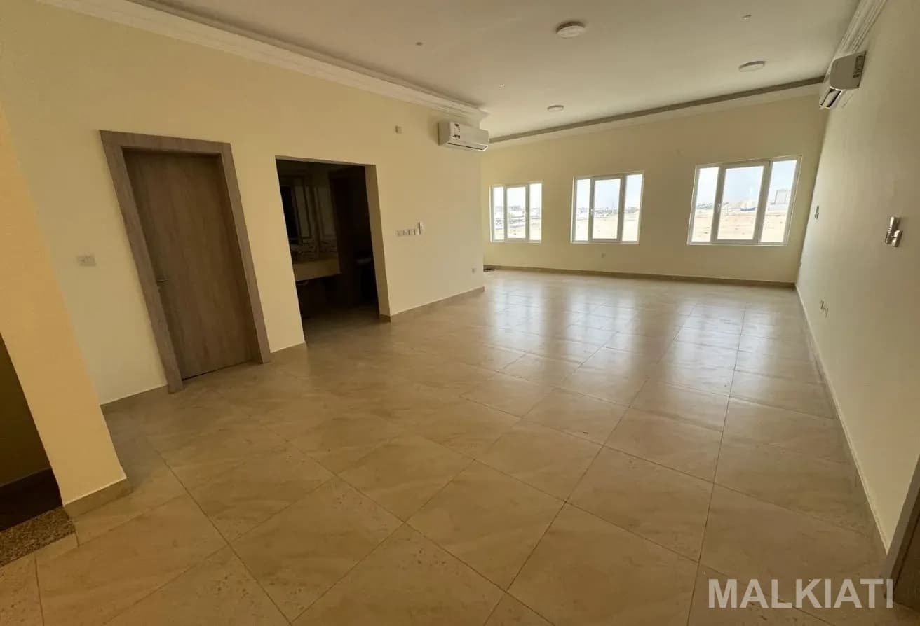 Stand alone villa | elevator | Close to DFC - Image 5