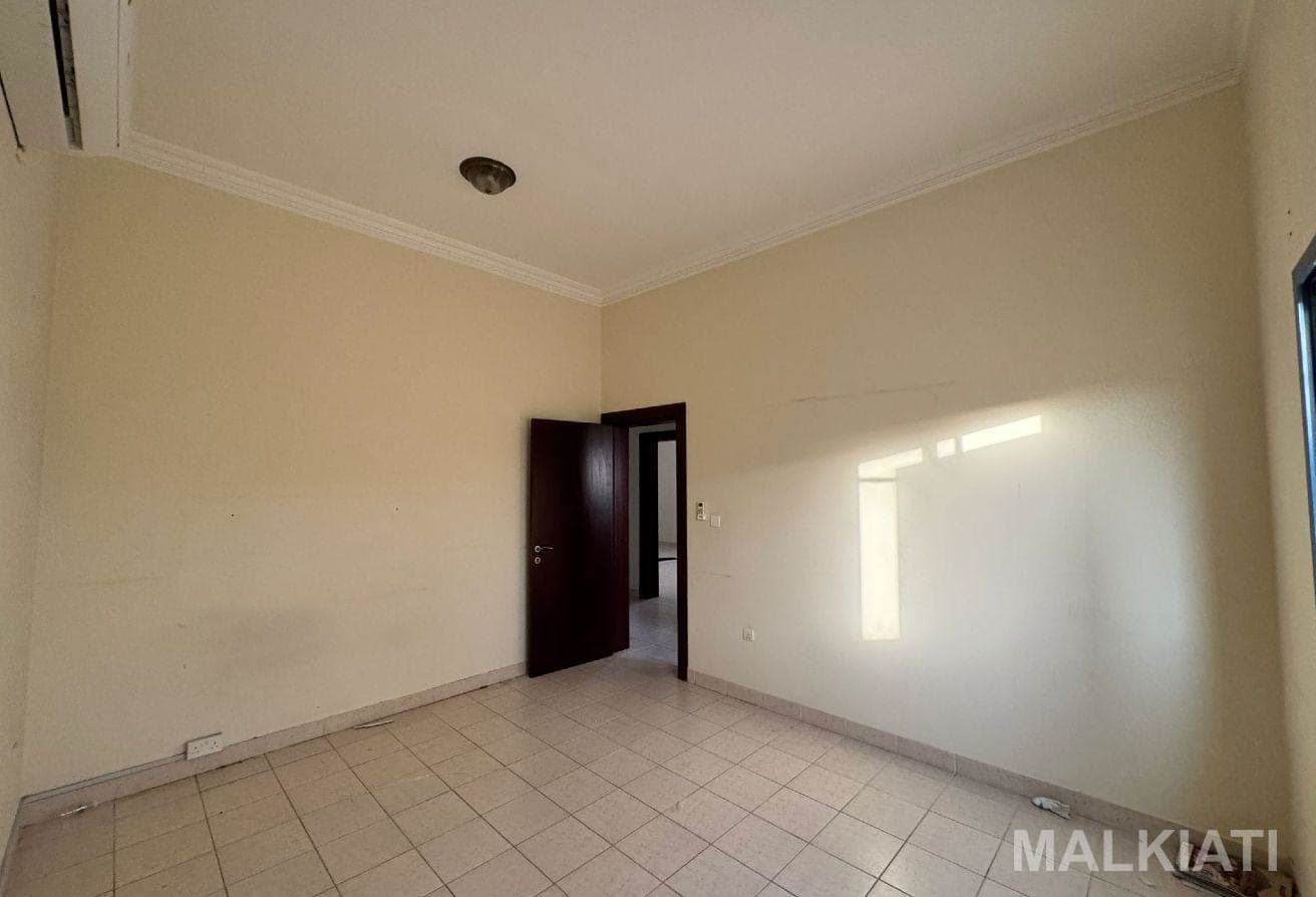 SEMI-FURNISHED VILLA| 03 BR + MAID| 01 MONTH FREE - Image 2