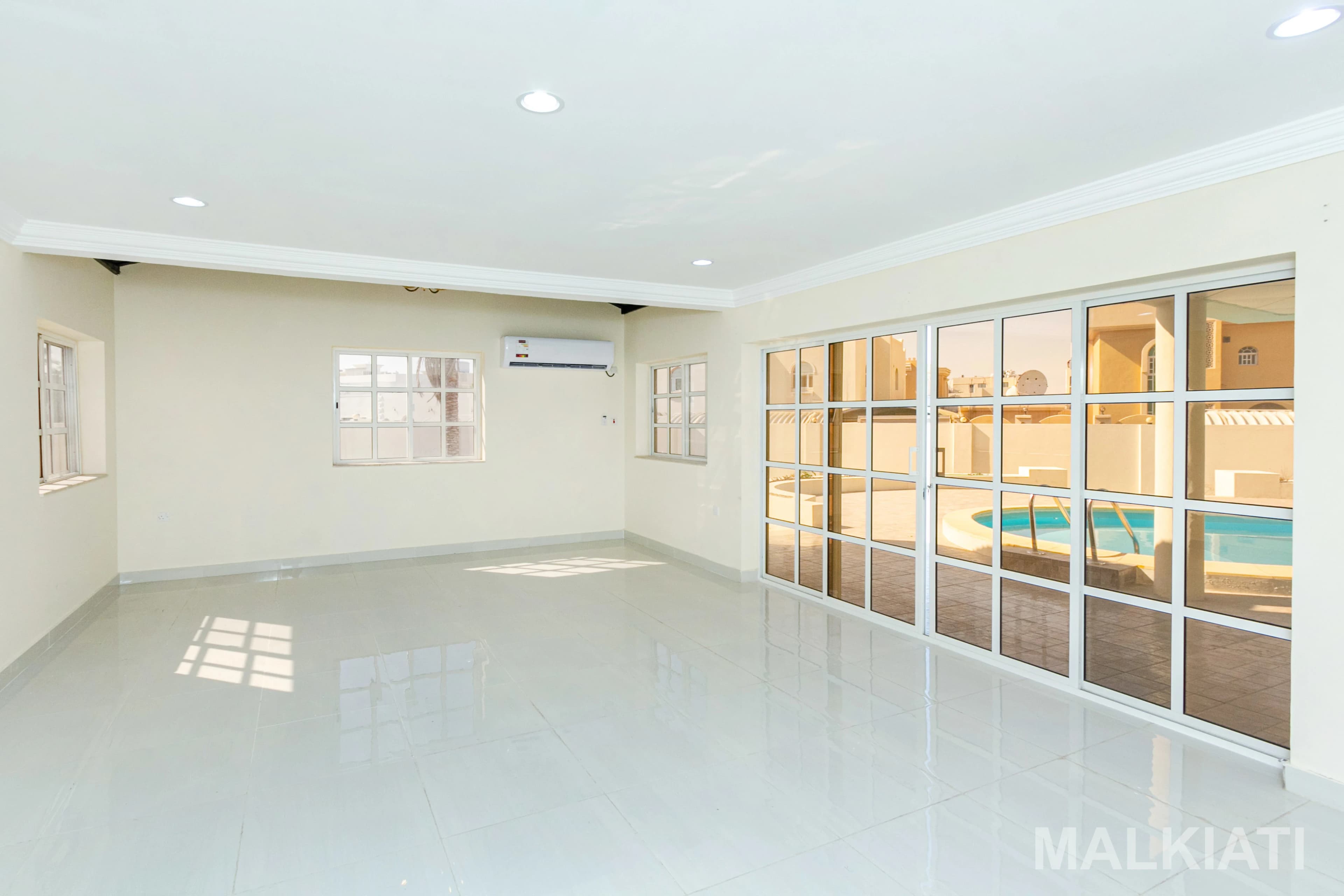 AMAIZING VILLA 3 +Maid in new SALATA - Image 2