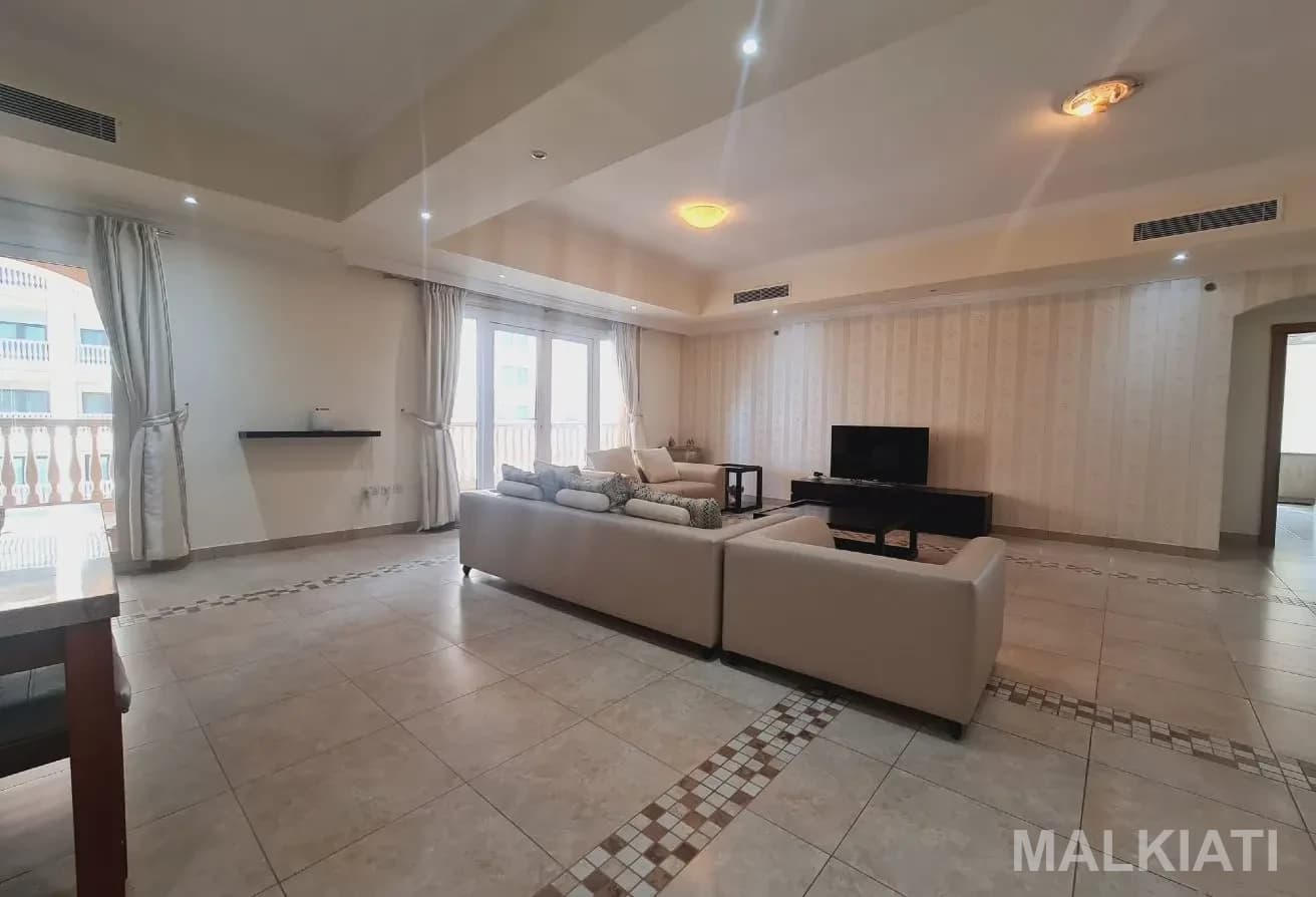 Marina view | 2 BR | Furnished | 230 SQM | Porto - Image 3