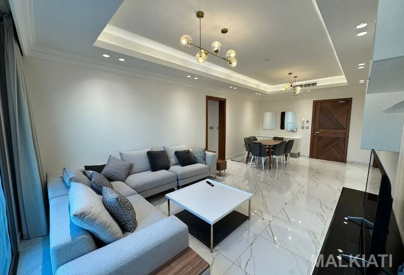 Luxurious Apartment| 02 Bedrooms| Balcony