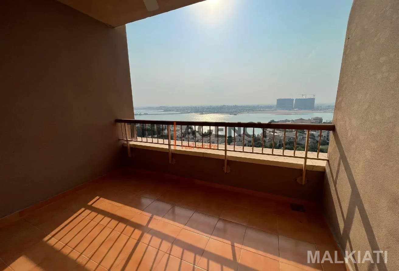 Amazing 2 bedroom for rent in the pearl - Image 3