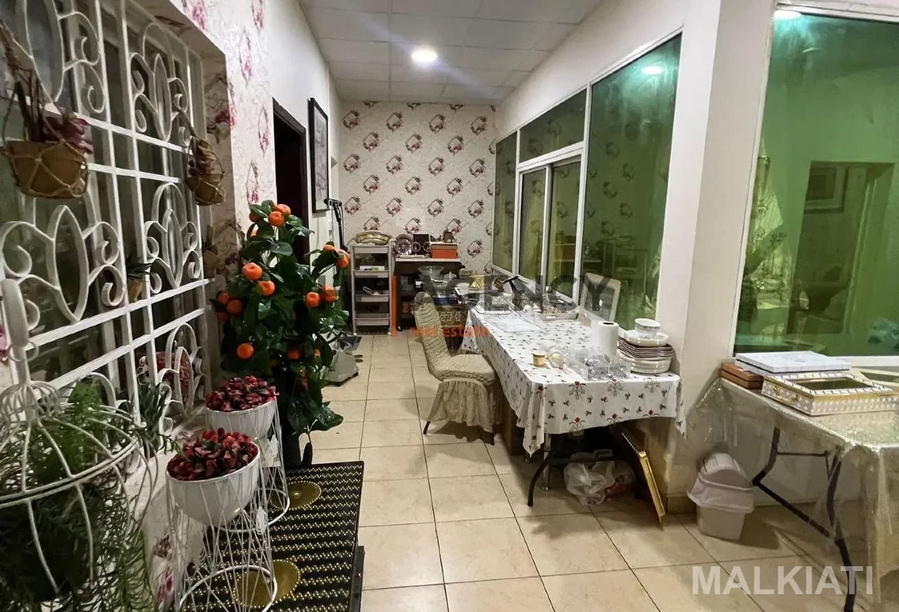 Traditional Villa for Sale in Al Sadd Al Jadeeda - Image 4