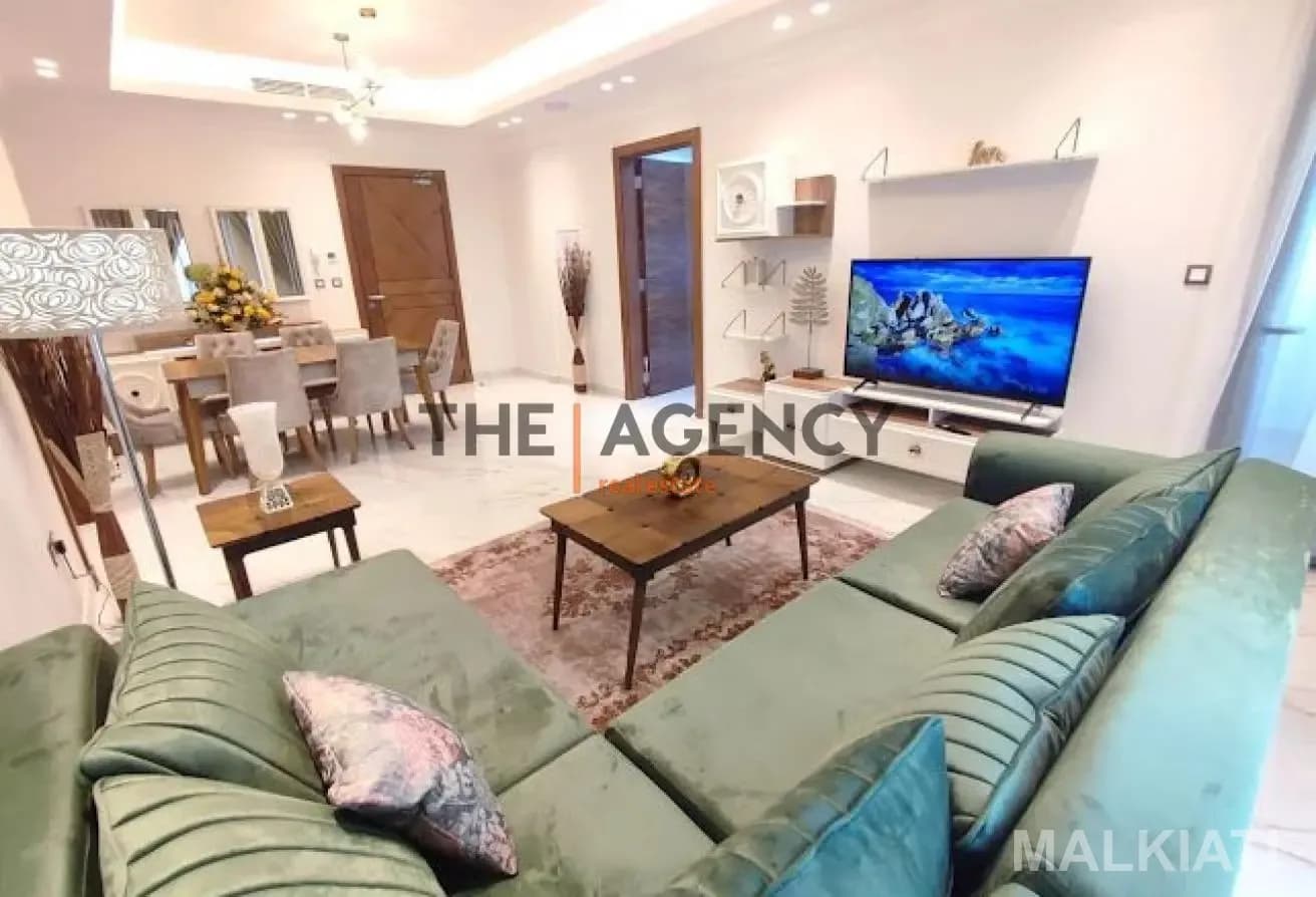 FF Two Bedroom Living in The Pearl Qatar