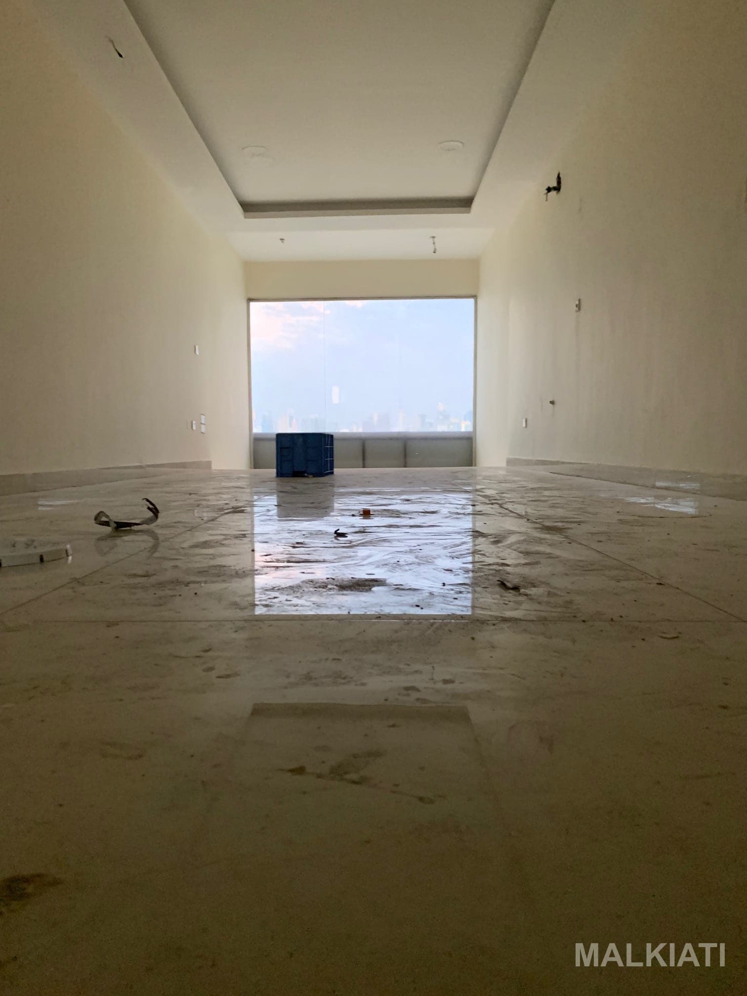 3‑Floor Commercial Shop for Rent in Madinat Khalifa | Direct from Owner - Image 4
