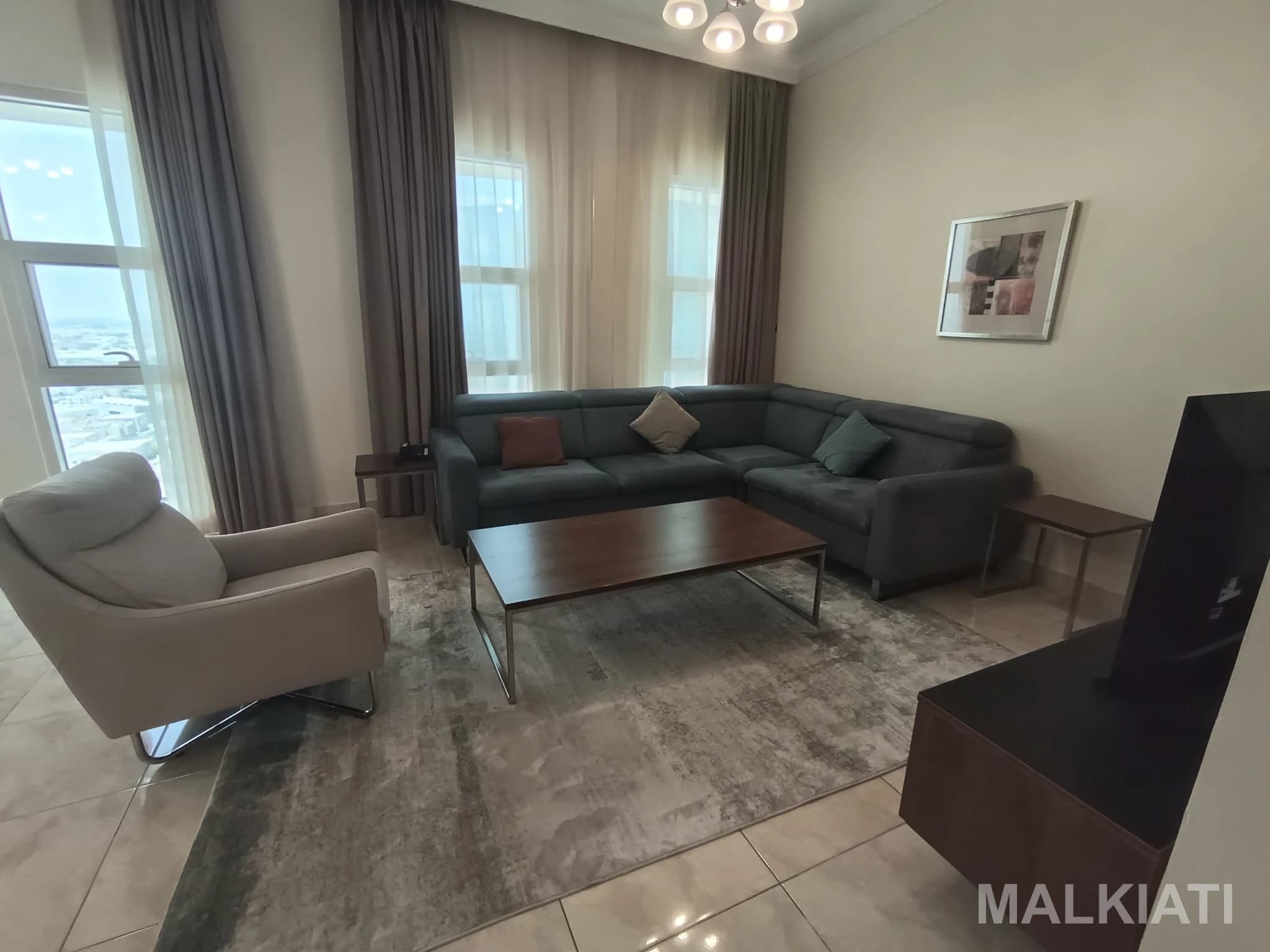 Brand New Luxury 2BHK Apartment | All Bills Included | West Bay - Image 2