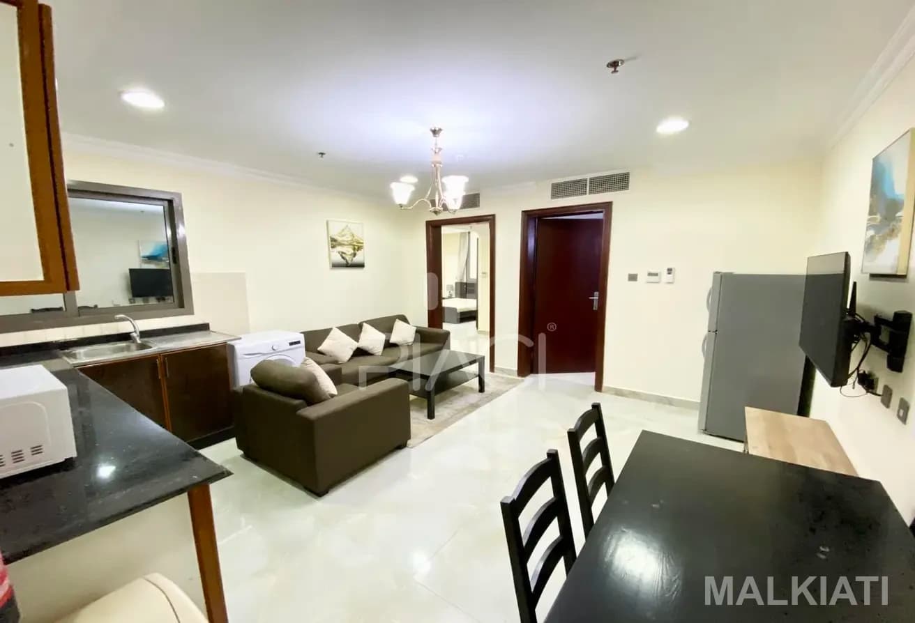 1 BD | Fully Furnished | W/ POOL/GYM | E&W Incl
